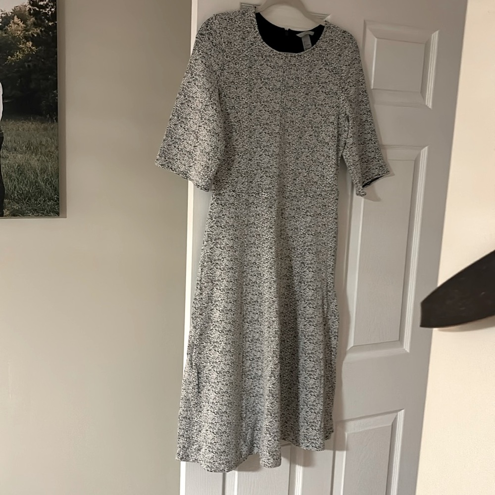 Nice midi heavy build dress!